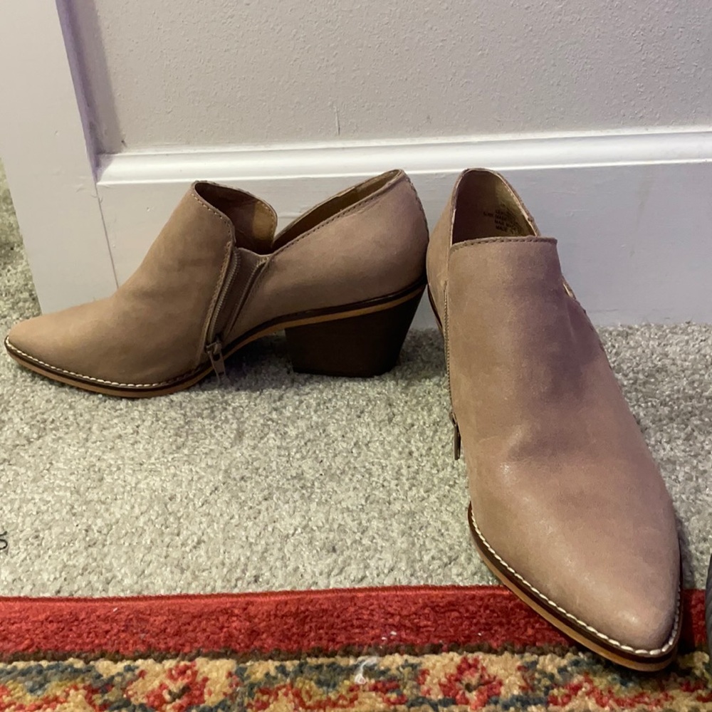 Lucky Brand Light Brown Booties
